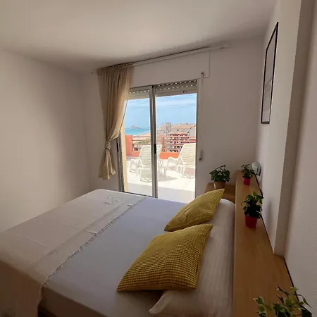Atico Europeniscola Primera Linea Apartment *